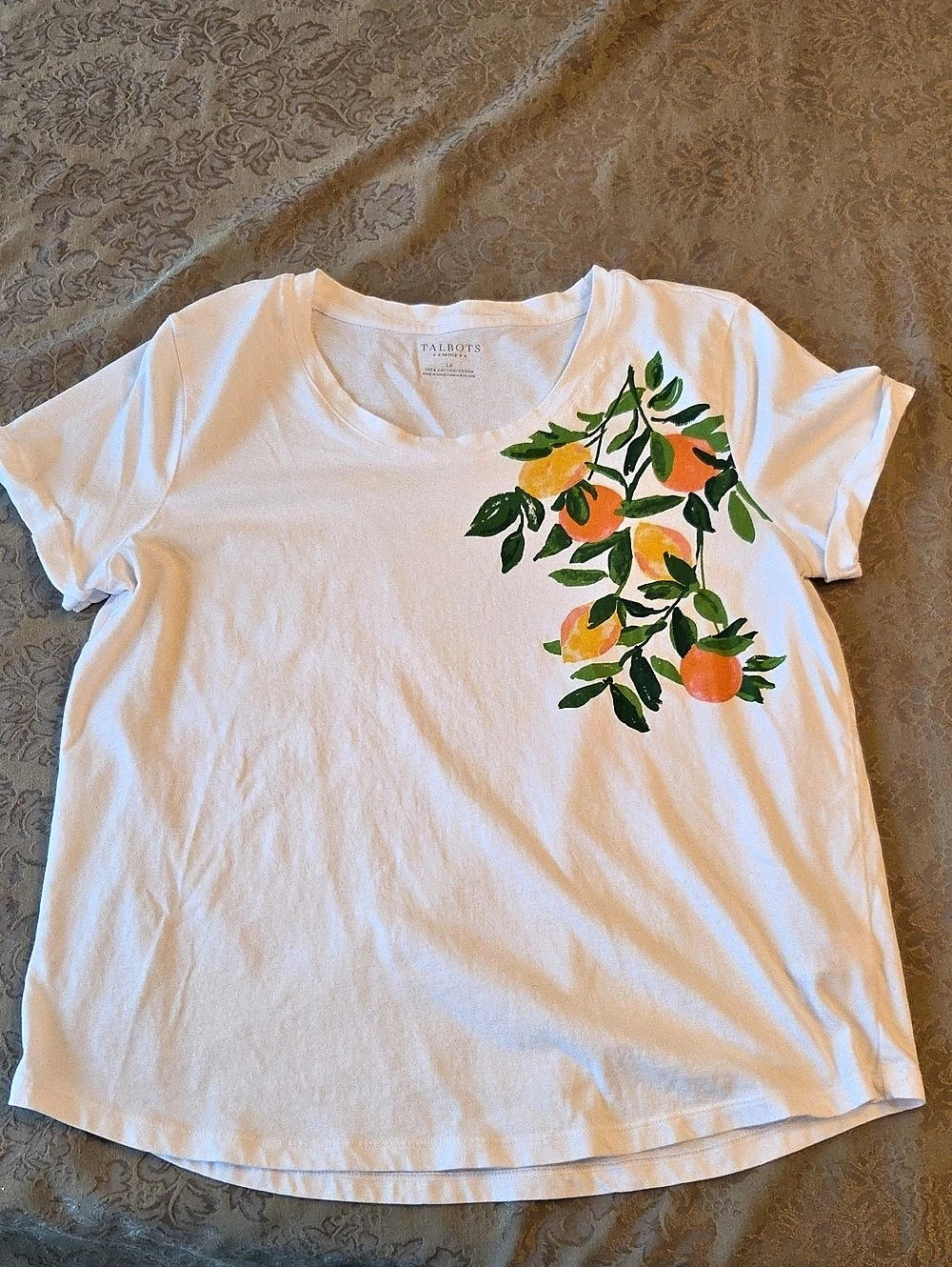 Talbots Floral Short Sleeve Tee in White Size Large